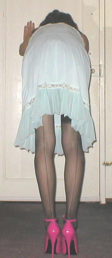 white slip rear | pansy_petticoat | Flickr