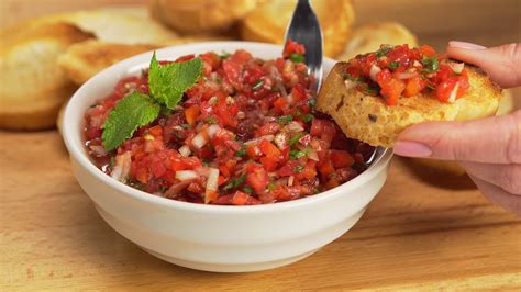 Ezme Spicy Turkish Salsa Spicy Tomato Salad Dip Appetizer Salad