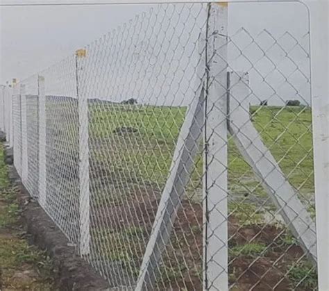 Galvanized Industrial Gi Chain Link Fencing 50 X 50 Mm At Rs 595feet