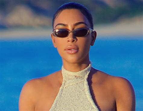 Kim Kardashian Slips Into A Daring Thong Bikini During Mexico Trip E