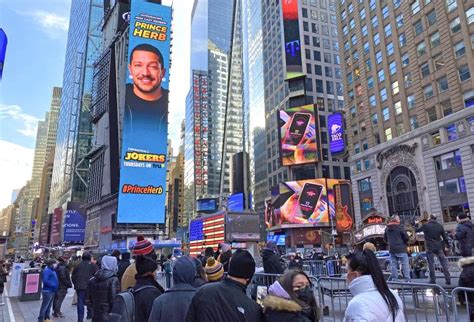 Time Square Advertising Prime Digital And Static Options Inspiria Outdoor Advertising