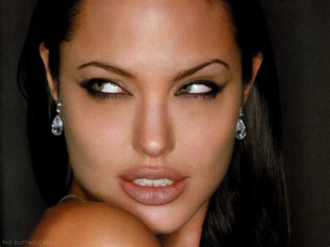 Angelina Jolie Pictures Reviews Info Bio And More Angelina Jolie Sexy