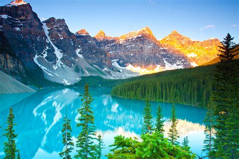 Moraine Lake Banff Sunrise Photograph By Yi Luo Fine Art America