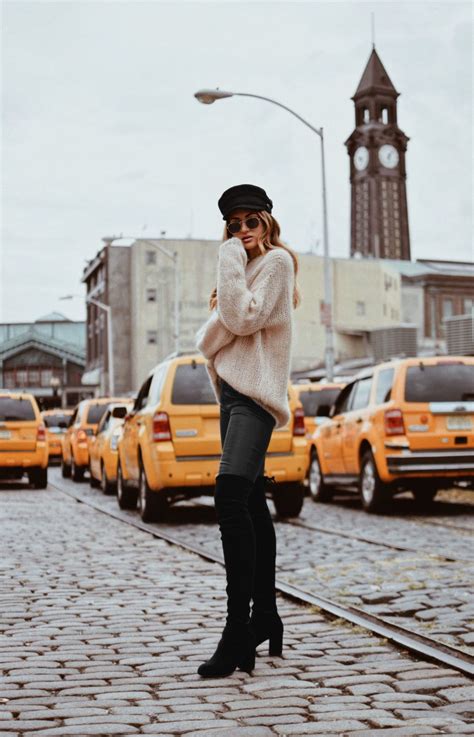 Fall Outfit Wearing An Oversized Sweater Leather Leggings Otk Boots And A Biker Hat