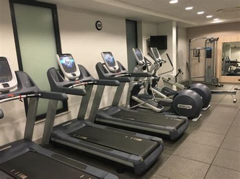 Gym Picture Of Doubletree By Hilton London Islington London