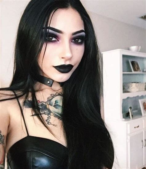 She Is So Pretty It Makes Me Sick Gothic Beauty Goth Beauty Hot