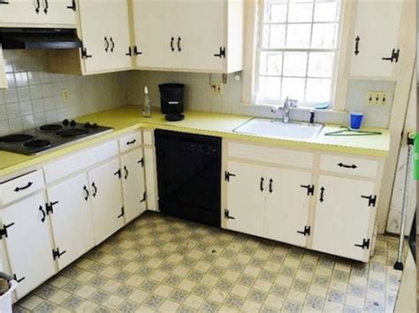 There are 1846 1960s kitchen tool for sale on etsy, and they cost $17.17. 1960's Kitchen Gets a Dramatic Makeover