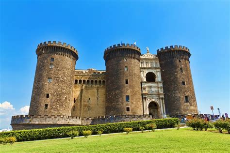 Castel Nuovo Naples Tuscany Travel Cool Places To Visit Italian Castle