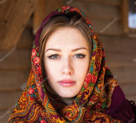 Traditional Russian Woman — Stock Photo © Mailasobolev 104657596