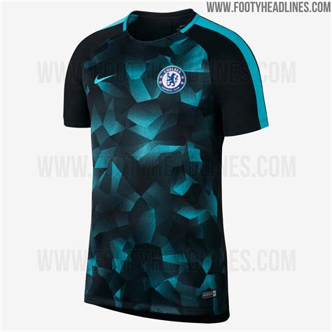 From a ballboy on european nights at stamford bridge to the front cover of the champions journal ahead of taking on manchester city in the final on saturday, this is what the champions league means to chelsea midfielder mason mount. Chelsea camouflage Champions League trainingsshirt ...