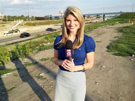 Rebecca Roberts Rrobertstv Ktvi Fox 2 St Louis Fox2now