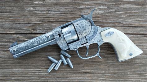 Sheriff Model Bronco 44 Toy Cap Gun Relic Series Wild West Toys
