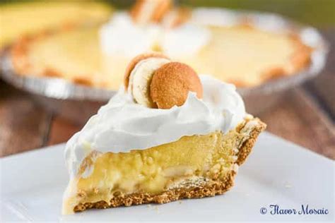 Easy No Bake Banana Pudding Cream Pie Recipe Pudding Pie Recipes No