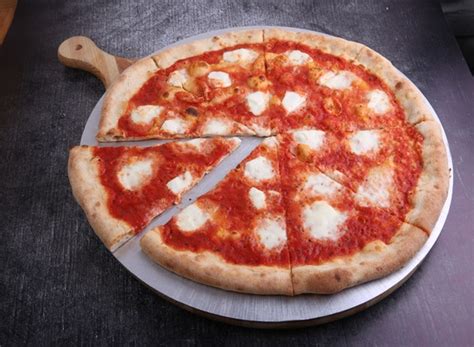 Pizza Margherita Di Bufala Classica 45 Cm Din Speedy Pizza în Chişinău