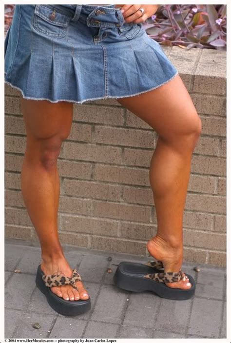 Women S Muscular Athletic Legs Especially Calves Daily Update
