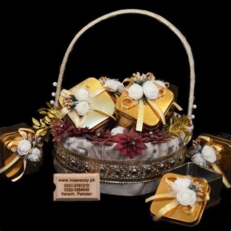 Basket for gifts empty, gift basket tray cardboard basket with handles, 5 pack of baskets. Fancy gift basket (empty) | Mawacay