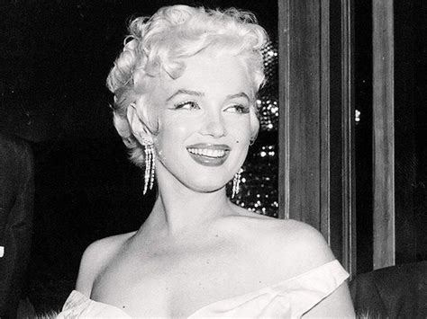 Marilyn Monroe Eight Interesting Facts About The Timeless Style Icon Marilyn Monroe The