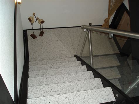 See more ideas about home, household hacks, cleaning household. CasaFloor- Natursteinsystem | Innentreppen, Treppe ...