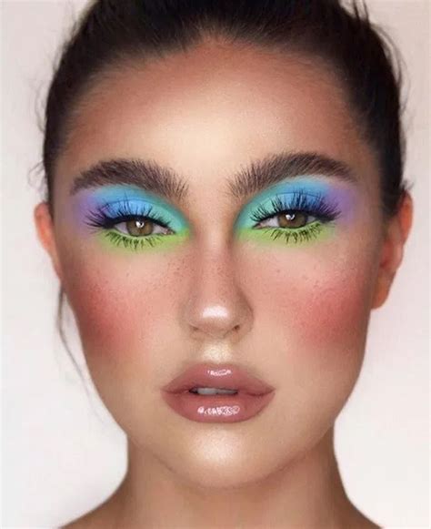 The Prettiest Spring Pastel Makeup Ideas To Brighten Up Your Look