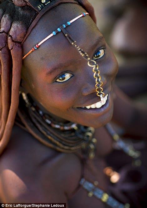 Incredible Photos Reveal The Elaborate Hairdos Of The Himba Tribe