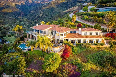 Exclusive Suge Knights Former Malibu Mansion Overlooking The Pacific