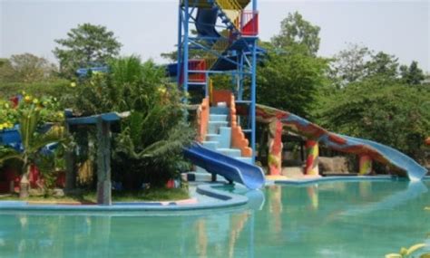 Provinsi jawa barat terdiri atas 18 kabupaten dan 9 kota. Agung Fantasi Waterpark Widasari Kabupaten Indramayu, Jawa Barat / Tempat Wisata Di Indramayu ...