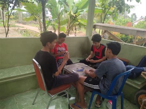 Pos Kamling Buatan Tmmd Jadi Tempat Nongkrong Baru Remaja Kampung Jawi — Poskita