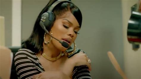 Watch Teyana Taylor Portrays The Life Of Phone Sex Operators In Video