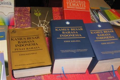 Mendikbud Luncurkan Kamus Besar Bahasa Indonesia Edisi Kelima Kbbi V
