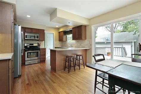 For this kit, we've pulled together essentials to make it easy to get your bathroom cabinet in order. Pictures of Kitchens - Traditional - Medium Wood Cabinets ...