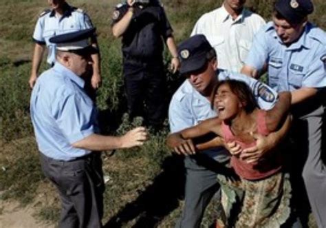 Eu Body Calls Frances Gypsy Expulsions Disgrace International