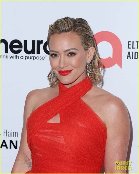 photo hilary duff matthew koma elton john oscars party 02 photo 4907357 just jared