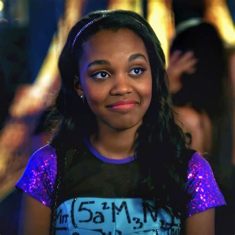 China Anne Mcclain Thinker On Twitter Gabby From How To Build A