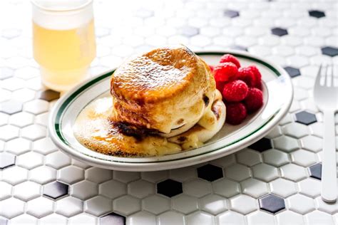 How to Accomplish Japanese Soufflé Creme Brûlée Pancakes i am a