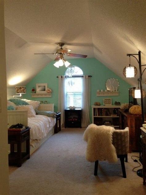 25 Dreamy Attic Bedrooms Mary Anne S Ocean Vacation