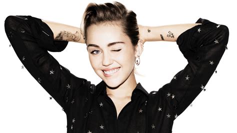 Miley Cyrus Wallpapers 4k Hd Miley Cyrus Backgrounds On Wallpaperbat