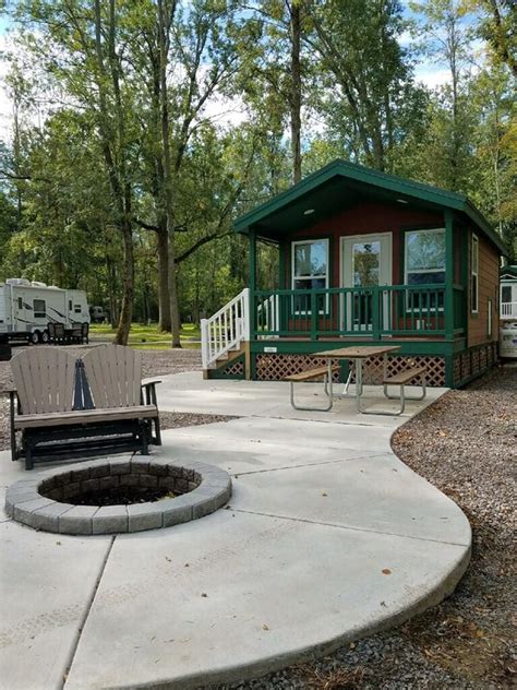 Medina was damned in 1913 and located northwest from san antonio. Deluxe Cabin with a curvy and fun patio outdoor space at ...