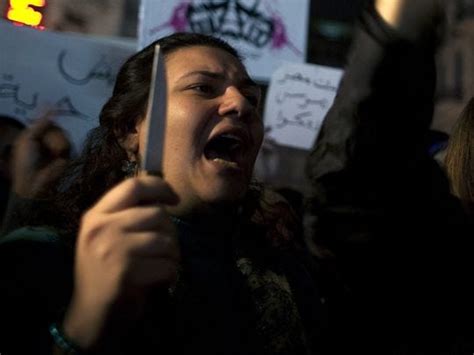 Egypts Women Brandish Knives At Sex Assault Protests