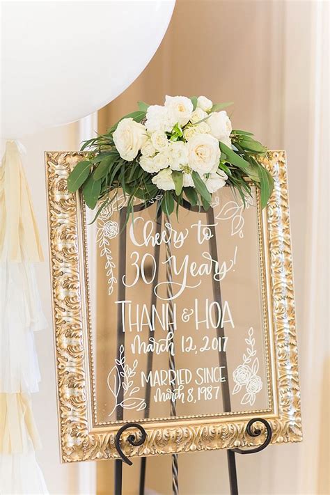 With so many wonderful wedding anniversary theme ideas to pick from, focusing in on the perfect one for your party can be tough! Elegant Spring Anniversary Party | 50th wedding ...