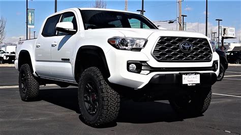 Lifted 2020 Toyota Tacoma Trd Off Road Is This Better Than The Tacoma