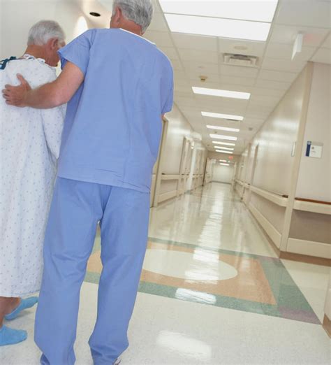 Managing Risks Of Hospitalization In Older Adults Course