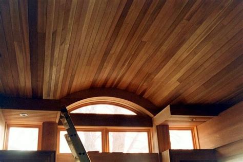 Most people choose to get a tongue and groove vaulted ceiling installed by a professional, but it's possible to do on your own. Cedar tongue and groove ceiling | Rustic house, Tongue and ...