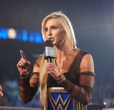 Charlotte Flair Apunta A Ex Luchadoras De La WWE Superluchas
