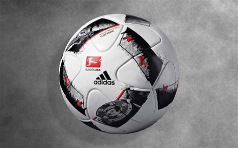 Presentation of the new official bundesliga matchball, highligting the unique features of the brillant aps ball. Adidas Torfrabik 16-17 Bundesliga Ball Released - Footy Headlines