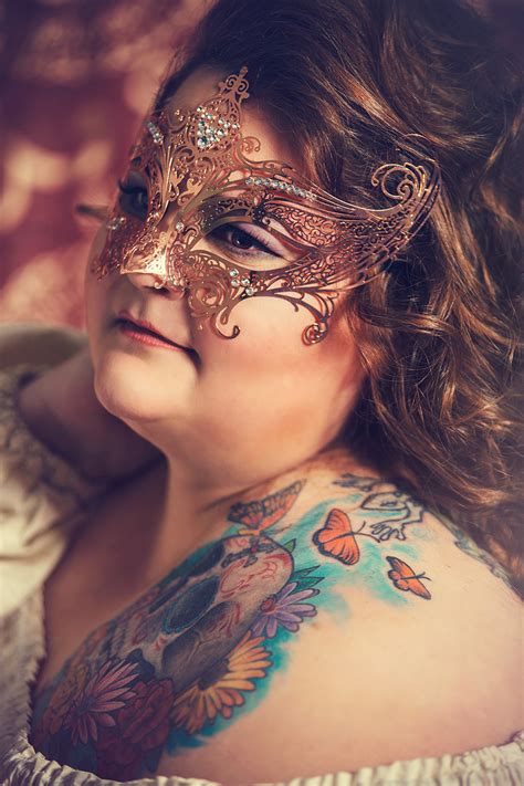 Beths Masquerade Shoot Bernadette Newberry Cincinnati And Dayton Oh