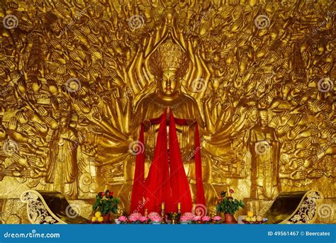 Golden Statue Of Kwan Yin With Thousands Of Hands Stock Image Image Of Buddha Sichuan
