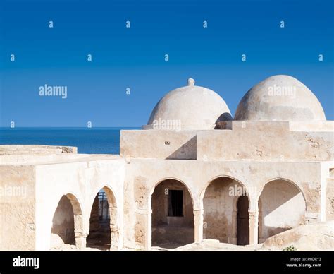 South Of Tunisia Djerba The Ancient Fadh Loon Mosque Stock Photo Alamy