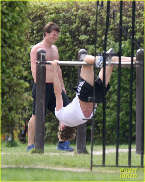 Chris Martin Shirtless London Workout Photo 2859824 Chris Martin Shirtless Photos Just