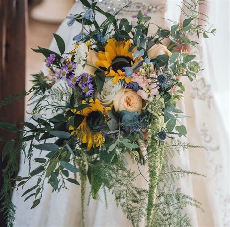 Pretty Sunflower Wedding Ideas KISS THE BRIDE MAGAZINE