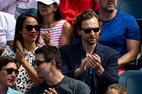 Maybe she'll say charlie and tom had an influence on her during betrayal. Tom Hiddleston ha un nuovo amore: Zawe Ashton, tutto l'opposto della sua ex Taylor Swift - iO Donna